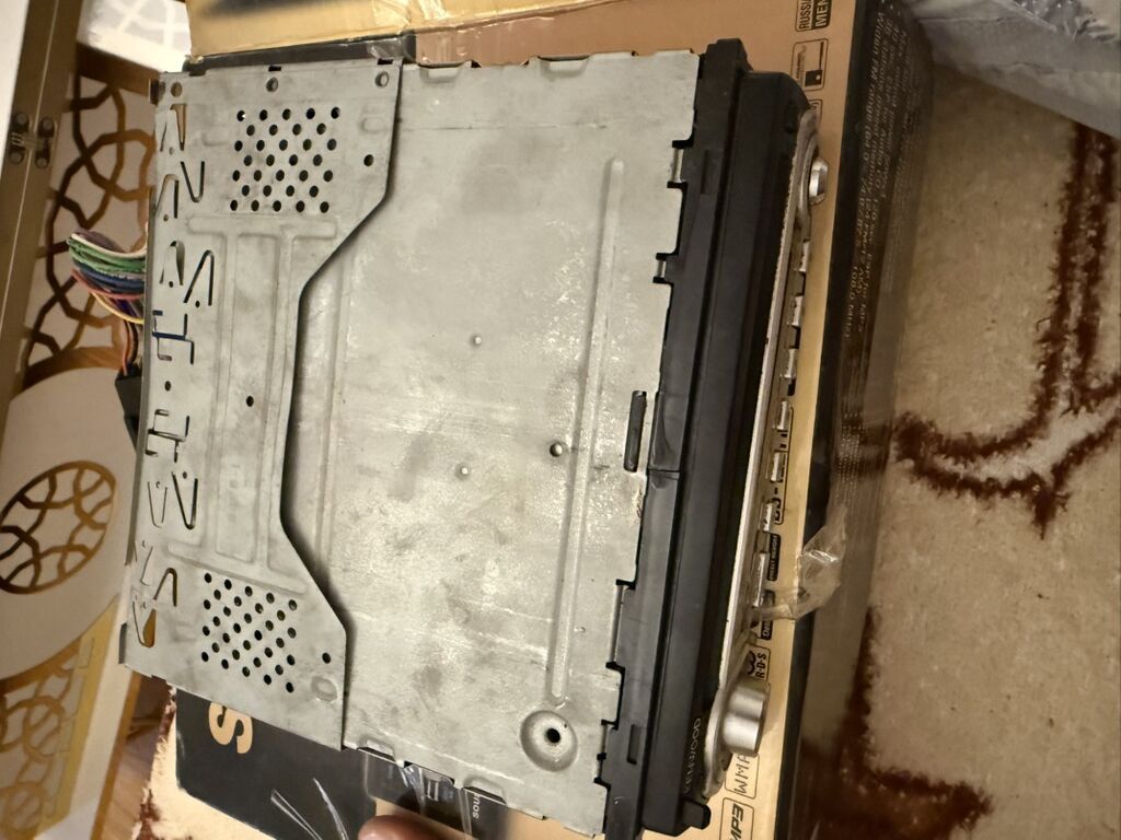 Kenwood KDC-W4031 avtomobil maqnitolası - Ön paneldə böyük səs — Avtomobil akustikası, Digah (2)