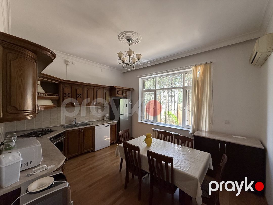 Satılır 9 otaqlı həyət evi/bağ evi 400 m² — Ev, villa, Bakı (4)