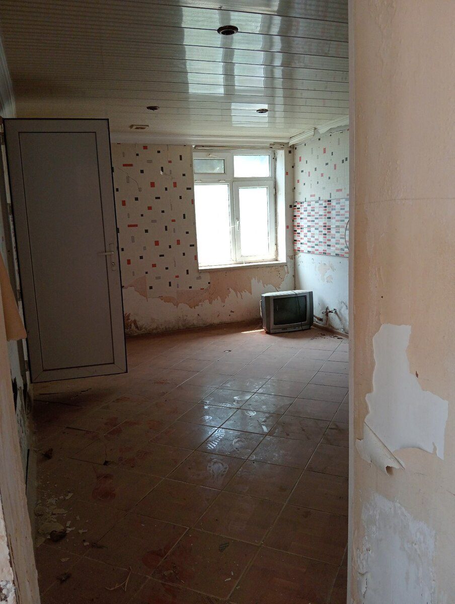 Bağ evi, Novxanı qəs — Ev, villa, Bakı (9)