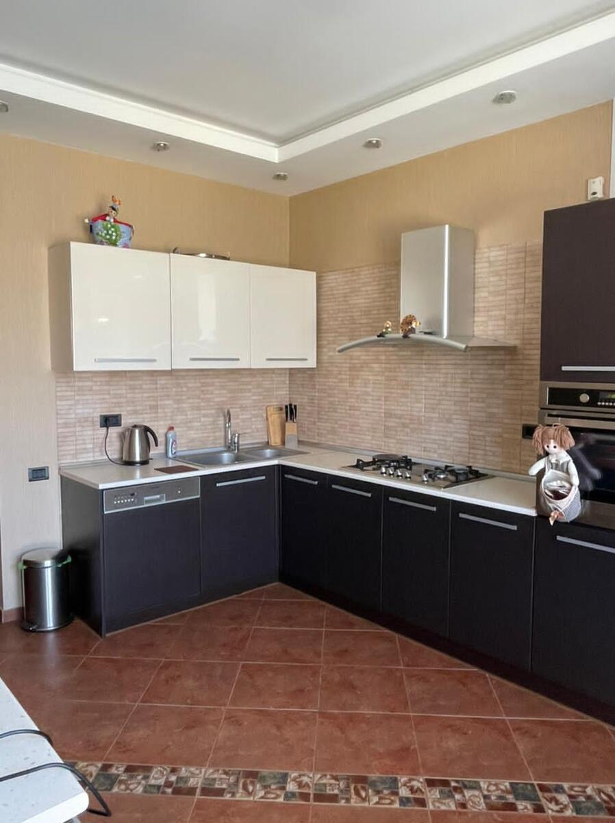İcarəyə verilir 4 otaqlı yeni tikili 210 m² — Mənzil, Bakı (6)
