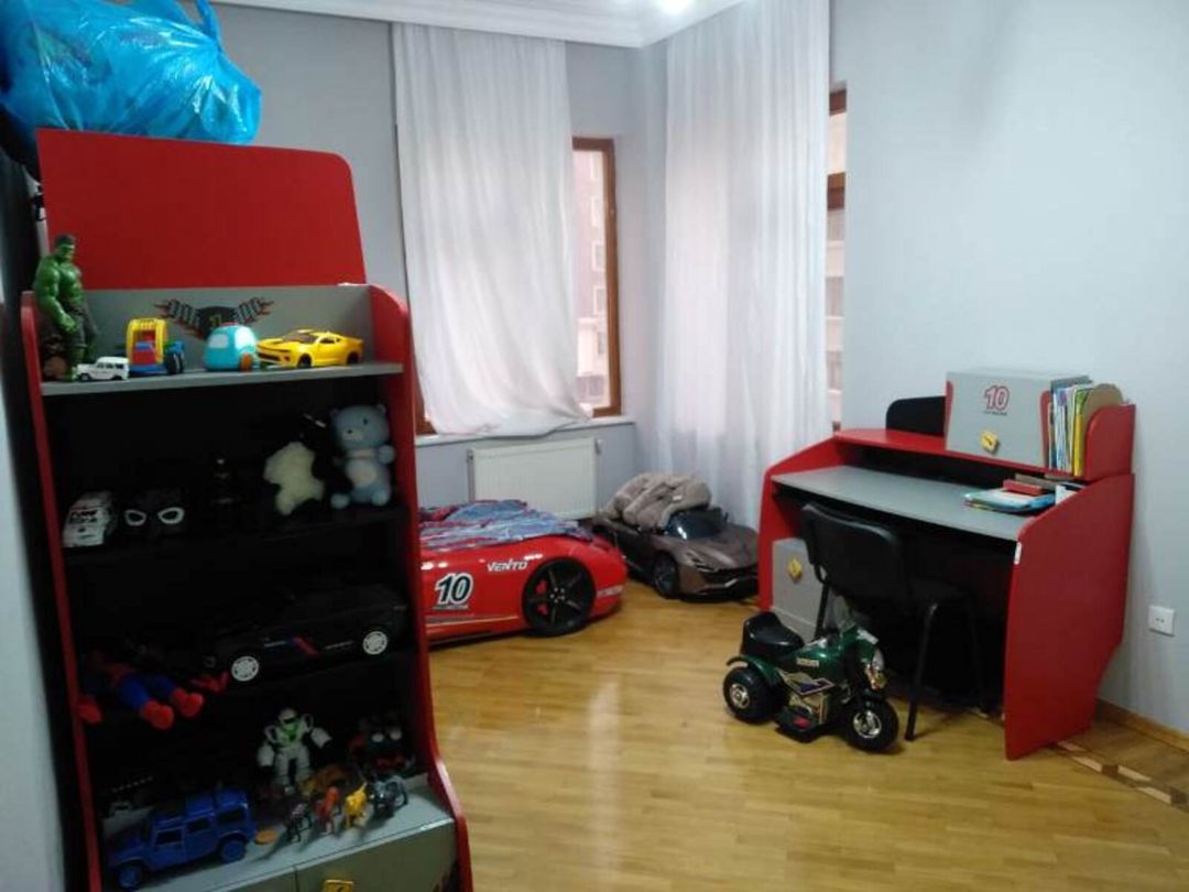 Satılır 4 otaqlı yeni tikili 200 m² — Mənzil, Bakı (4)
