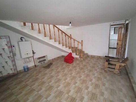 İcarəyə verilir 2 otaqlı həyət evi/bağ evi 60 m² — Bakı
