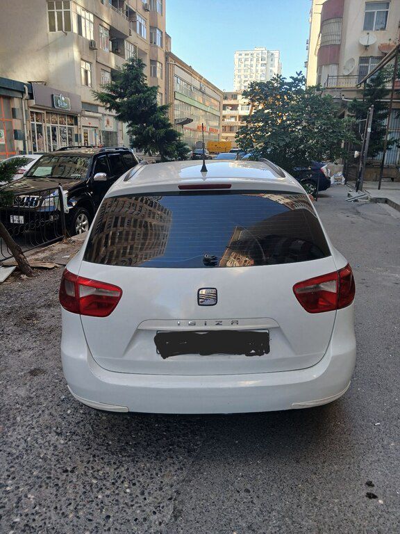 Seat Ibiza, 1.4 L, 2012 il, 326 000 km — Avtomobillər, Bakı (2)