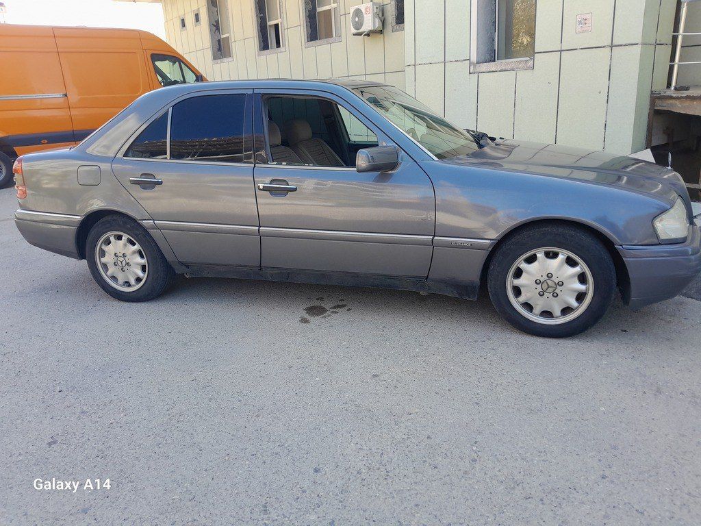 Mercedes C 180, 1.8 L, 1994 il, 317 500 km — Avtomobillər, Sumqayıt (4)