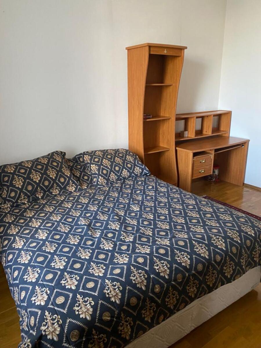 İcarəyə verilir 5 otaqlı köhnə tikili 160 m² — Mənzil, Bakı (7)