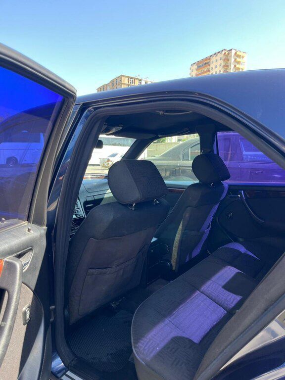 Mercedes C 200, 2.0 L, 1998 il, 339 000 km — Avtomobillər, Bakı (12)