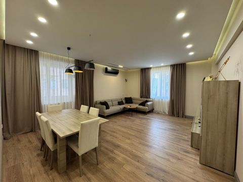 Satılır 4 otaqlı yeni tikili 182 m² — Bakı