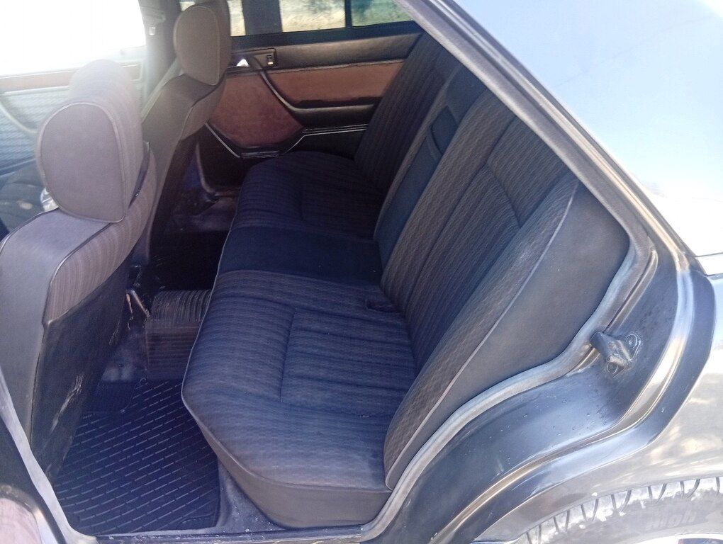 Mercedes E 200, 2.0 L, 1993 il, 599 334 km — Avtomobillər, Bakı (9)