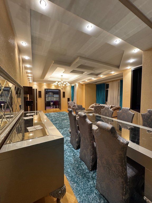 4-otaqlı yeni tikili kirayə verilir, 28 May m., 200 m² — Mənzil, Bakı (10)