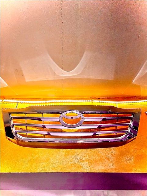 "Toyota Fortuner 2013" radiator barmaqlığı — Bakı