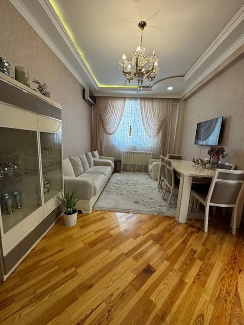 Satılır 3 otaqlı yeni tikili 90 m² — Bakı