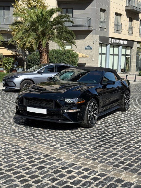Ford Mustang, 2.3 L, 2019 il, 125 000 km — Avtomobillər, Bakı (4)