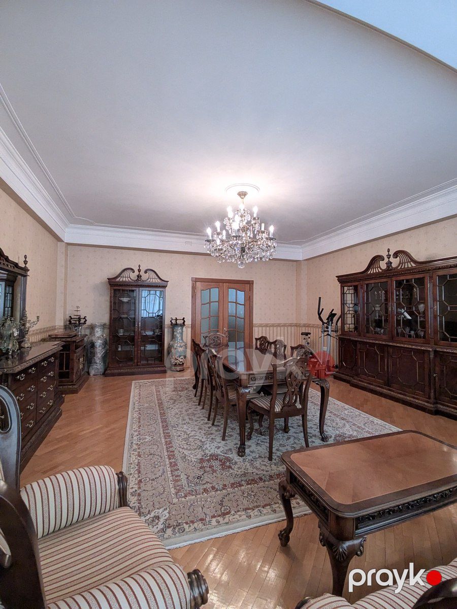 İcarəyə verilir 4 otaqlı yeni tikili 200 m² — Mənzil, Bakı (7)