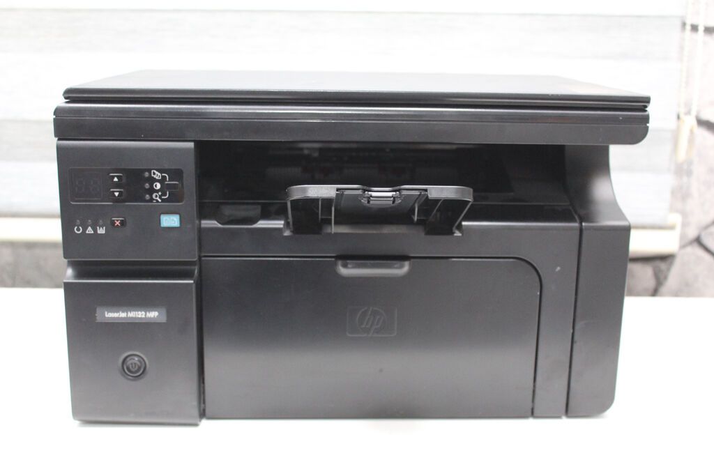Lazer ağ-qara printer, kseroks, skaner. Tam işləkdir., problemi — Printerləri, Bakı (2)