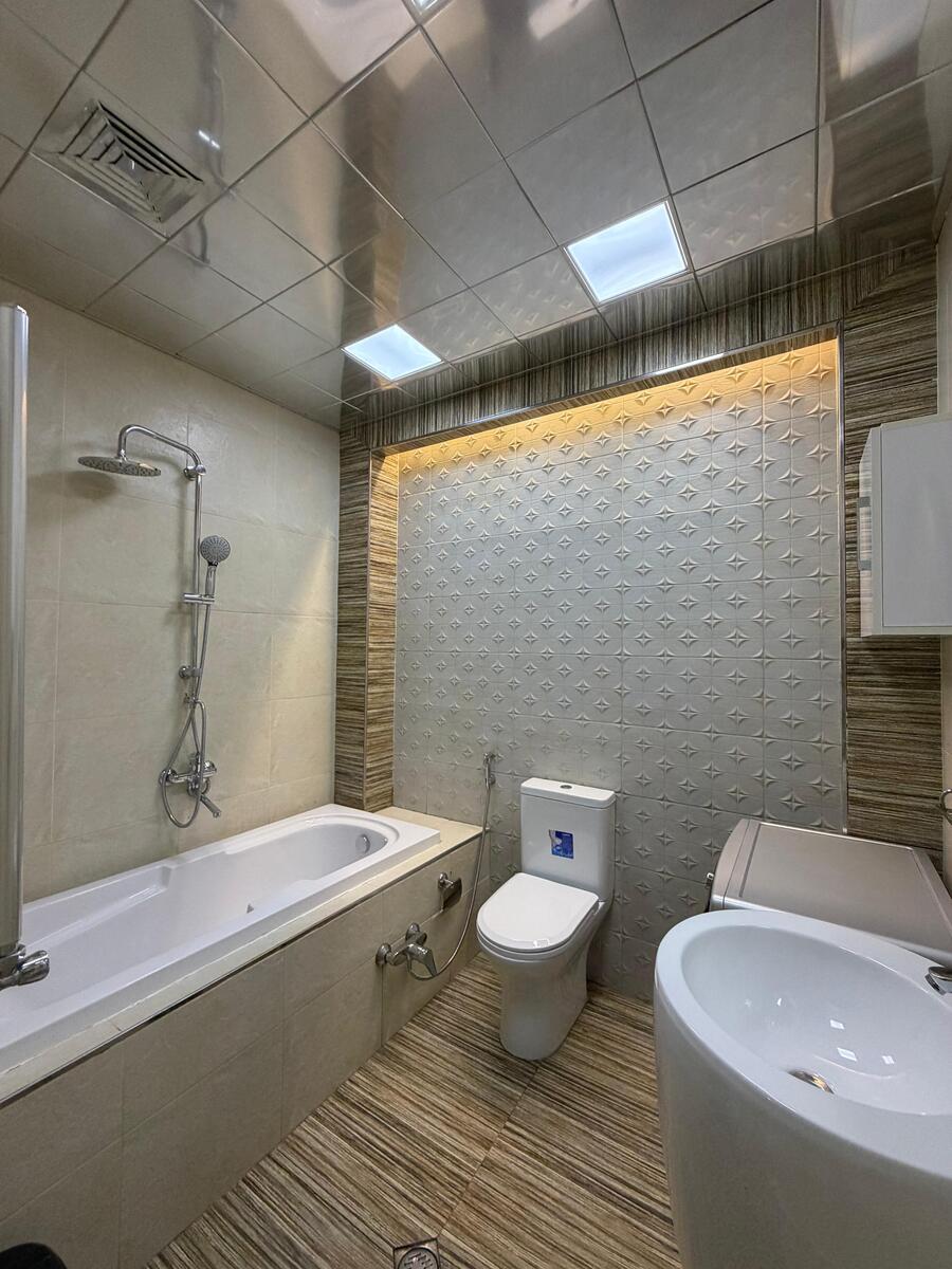 İcarəyə verilir 3 otaqlı yeni tikili 96 m² — Mənzil, Bakı (11)