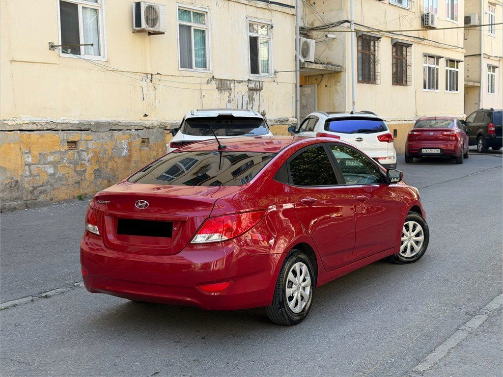 Hyundai Accent, 1.6 L, 2017 il, 136 000 km — Avtomobillər, Sumqayıt (10)