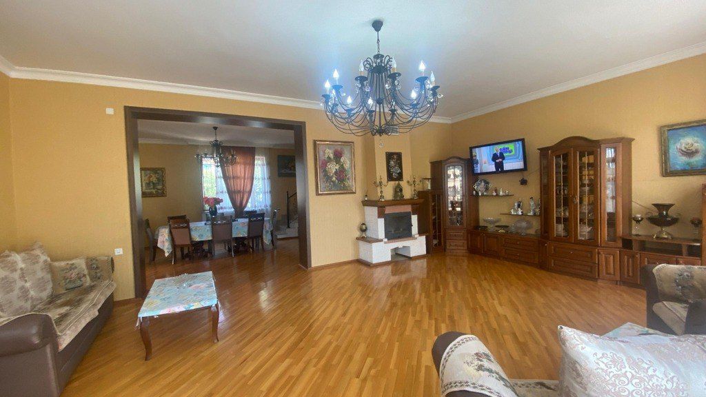 Satılır 6 otaqlı həyət evi/bağ evi 600 m² — Ev, villa, Bakı (12)