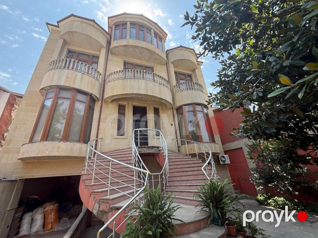 Satılır 6 otaqlı həyət evi/bağ evi 300 m² — Ev, villa, Bakı (3)