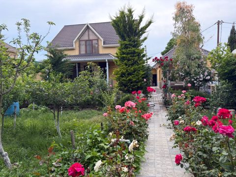 Bağ evi kirayə verilir, Buzovna qəs — Bakı