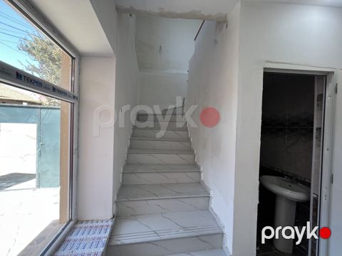 Satılır 4 otaqlı həyət evi/bağ evi 100 m²