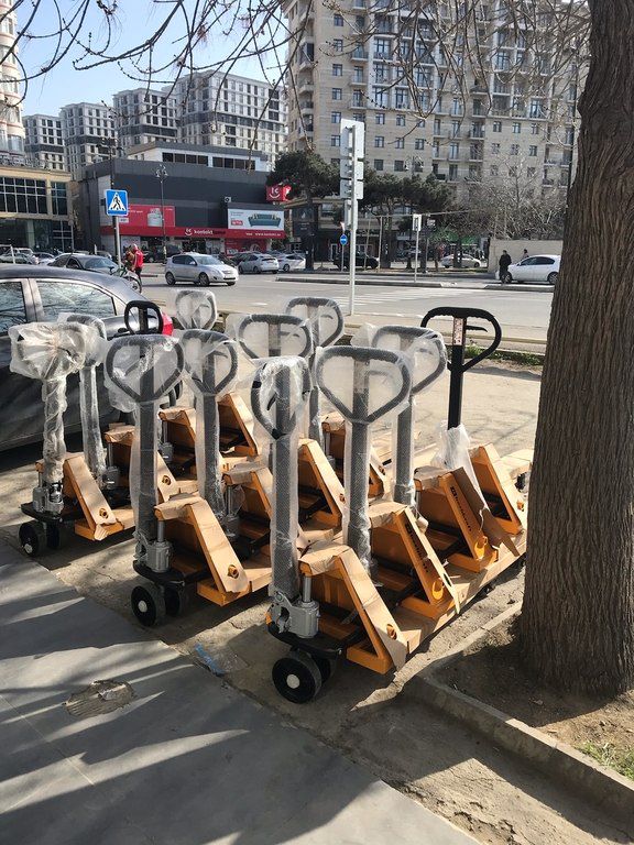 Transpalet — Biznes və avadanlıq, Bakı (2)