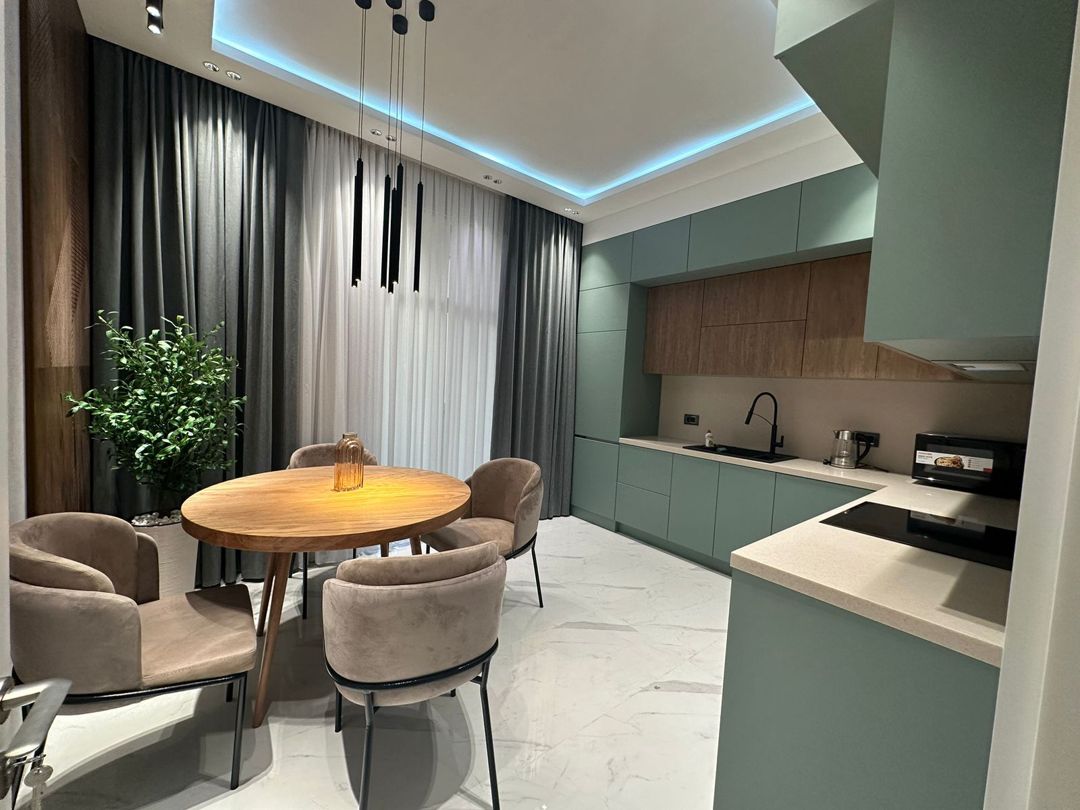 3-otaqlı yeni tikili kirayə verilir, Xətai r., 140 m² — Mənzil, Bakı (11)