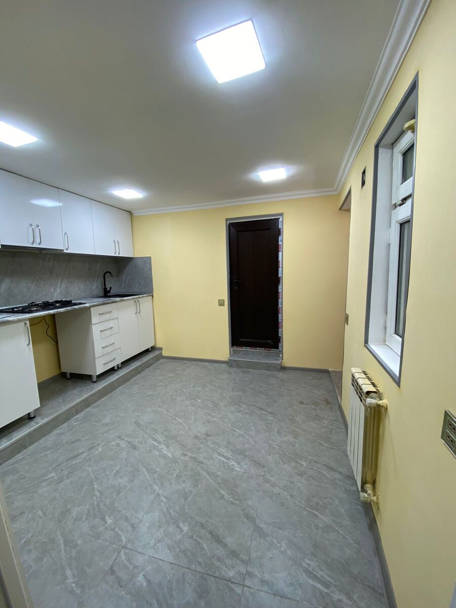 Həyət evi, Bayıl qəs — Ev, villa, Bakı (2)