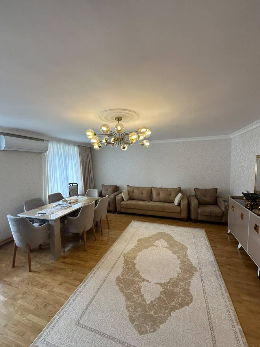 Satılır 2 otaqlı köhnə tikili 80 m² — Mənzil, Bakı (2)