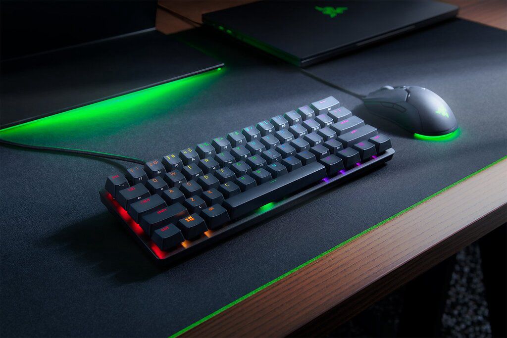 Razer Huntsman Mini 60% RGB Mexaniki Gaming Klaviatura — Periferik cihazlar, Bakı (2)