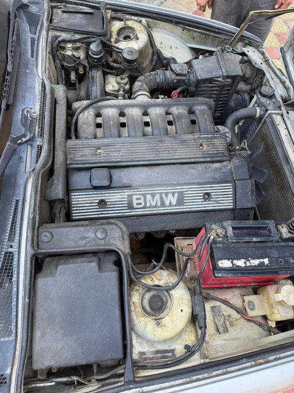 BMW 520, 2.0 L, 1990 il, 269 000 km — Avtomobillər, Ağcabədi (9)