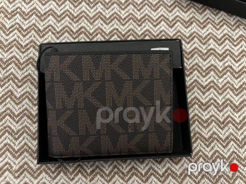 Pulqabı Michael Kors