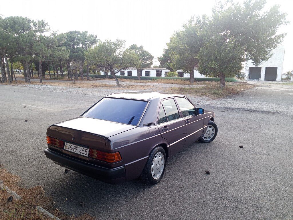 Mercedes 190, 2.0 L, 1993 il, 326 452 km — Avtomobillər, Sumqayıt (8)