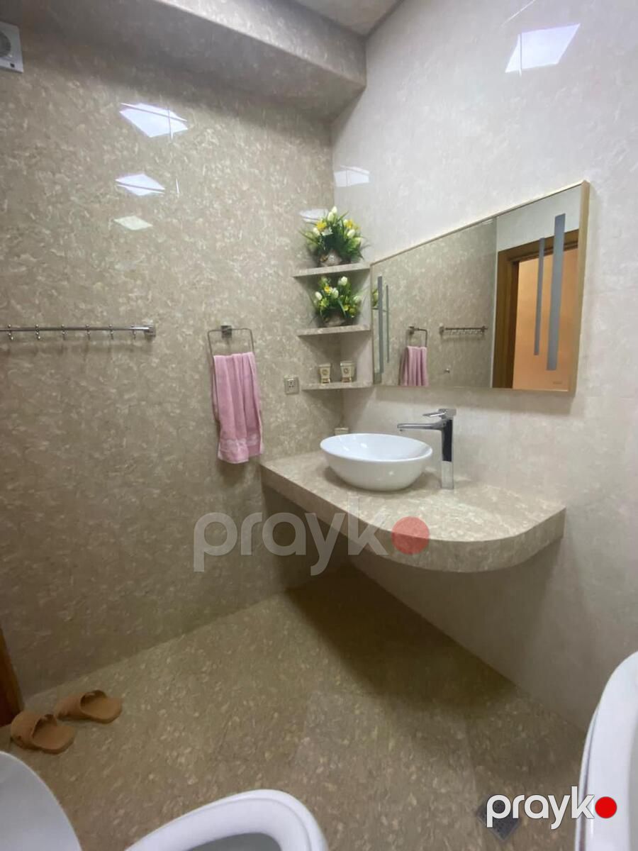 Satılır 2 otaqlı yeni tikili 75 m² — Mənzil, Bakı (12)