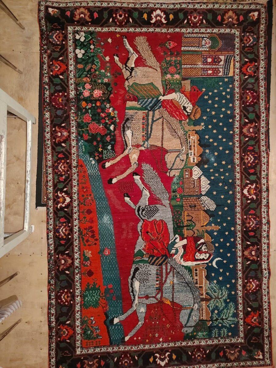 Qədimi nabur xalçası — Xalılar və xalı yolları, Bakı (2)