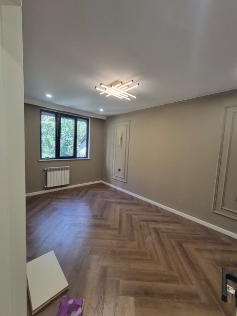 Satılır 3 otaqlı köhnə tikili 65 m² — Bakı