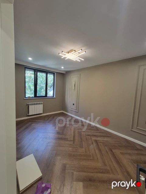 Satılır 3 otaqlı köhnə tikili 65 m²