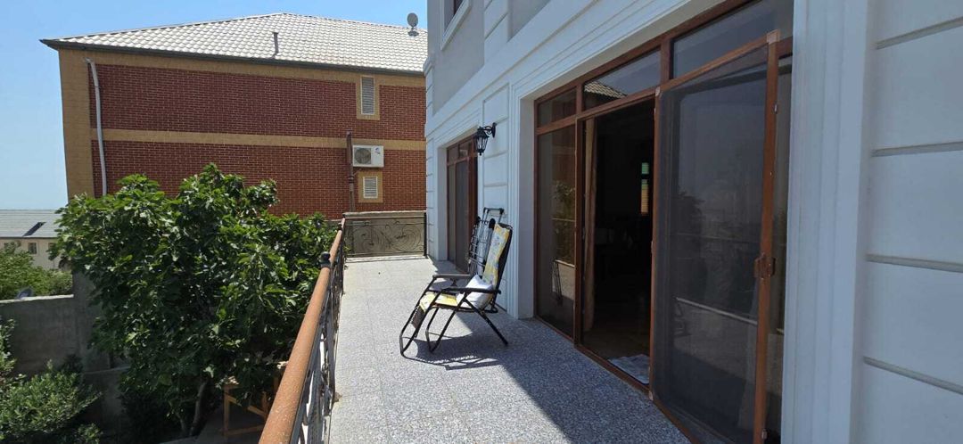İcarəyə verilir 4 otaqlı həyət evi/bağ evi 330 m² — Ev, villa, Bakı (12)