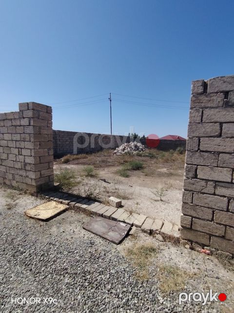 5 sot torpaq sahəsi, Nardaran qəs
