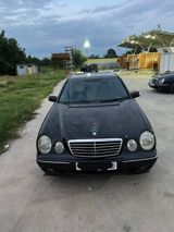 Mercedes E 240, 2.4 L, 2000 il, 361 000 km — Cars
