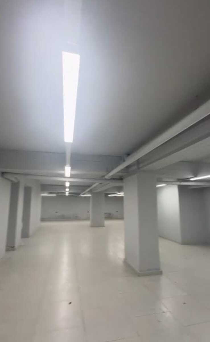 Satılır obyekt 485 m² — Əmlak, Bakı (3)