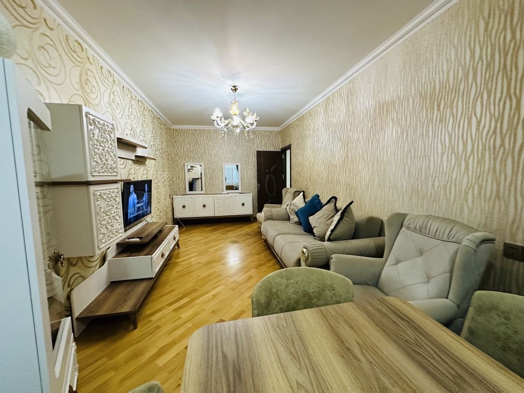 İcarəyə verilir 3 otaqlı köhnə tikili 100 m² — Mənzil, Bakı (2)