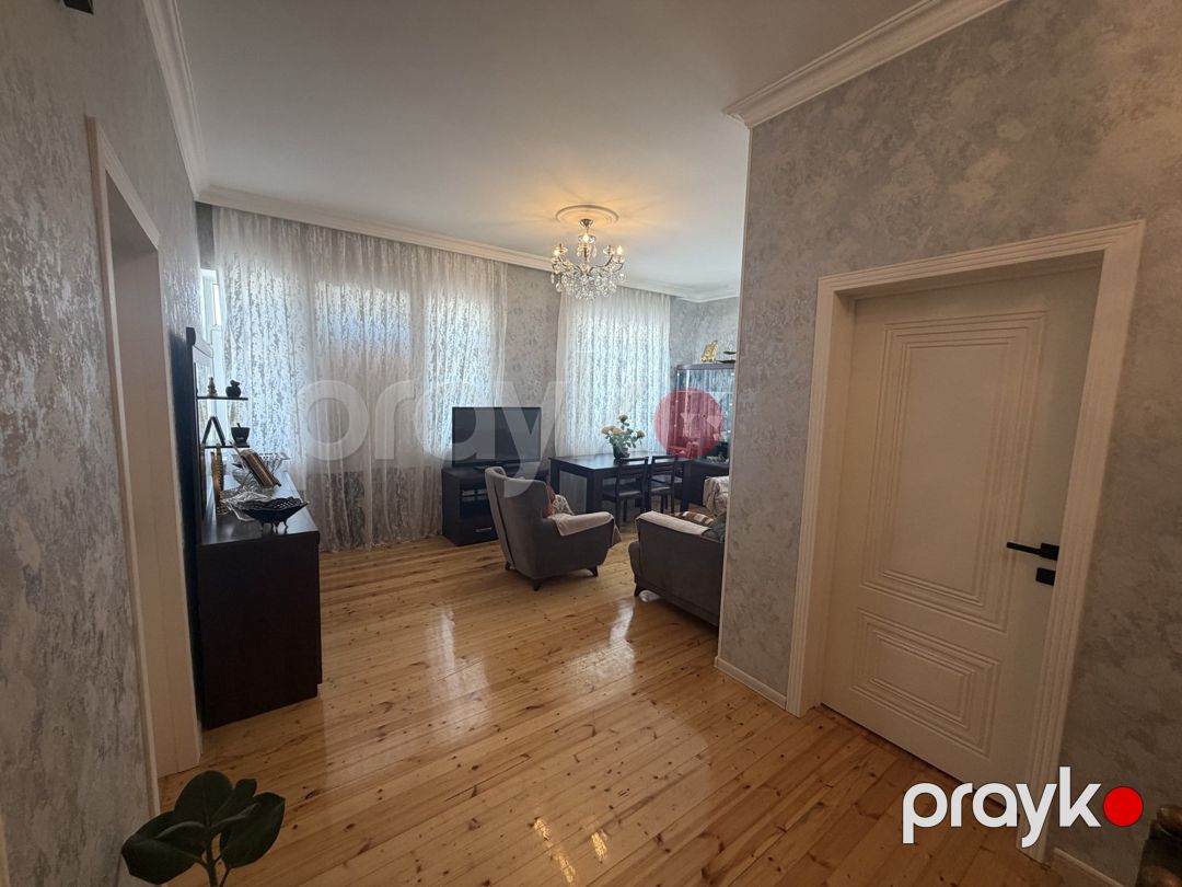 Satılır 5 otaqlı həyət evi/bağ evi 200 m² — Ev, villa, Bakı (12)