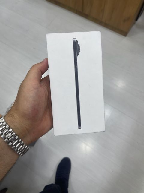 Apple iPhone Air Space Black 256GB/8GB — Bakı
