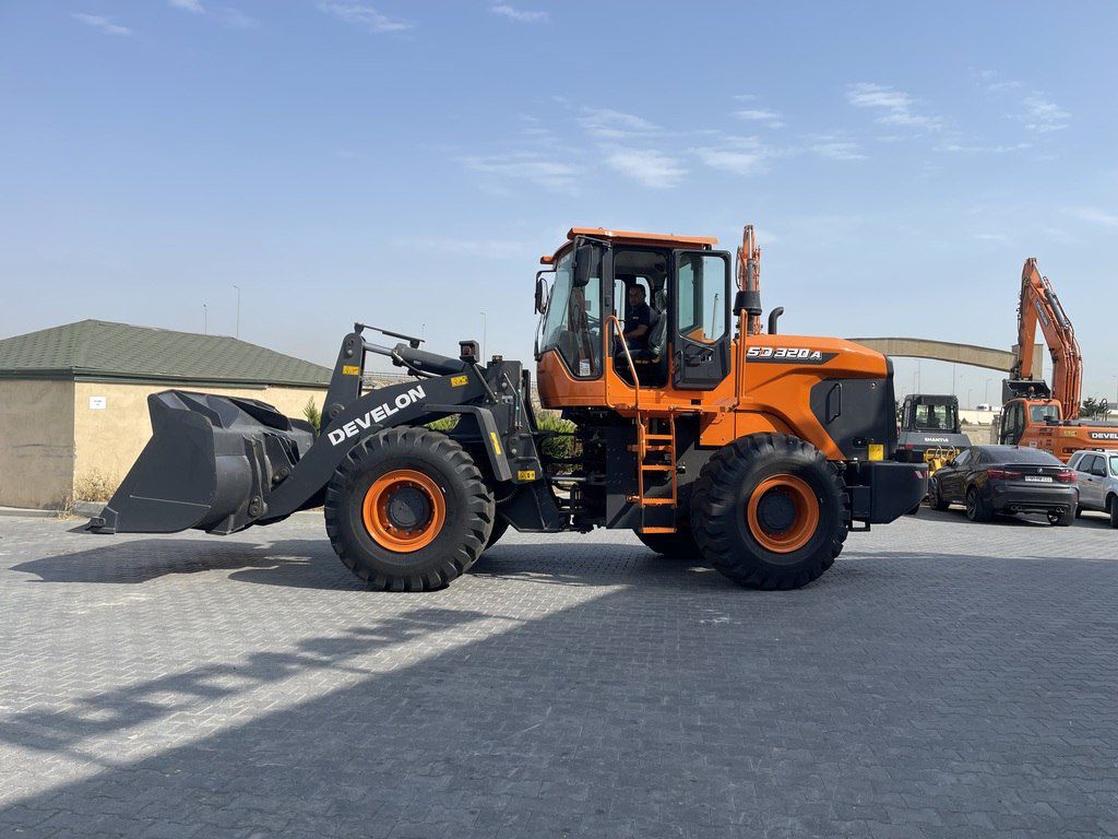 Develon SD320A frontal yükləyici, 2025 il — İnşaat texnikası, Bakı (7)