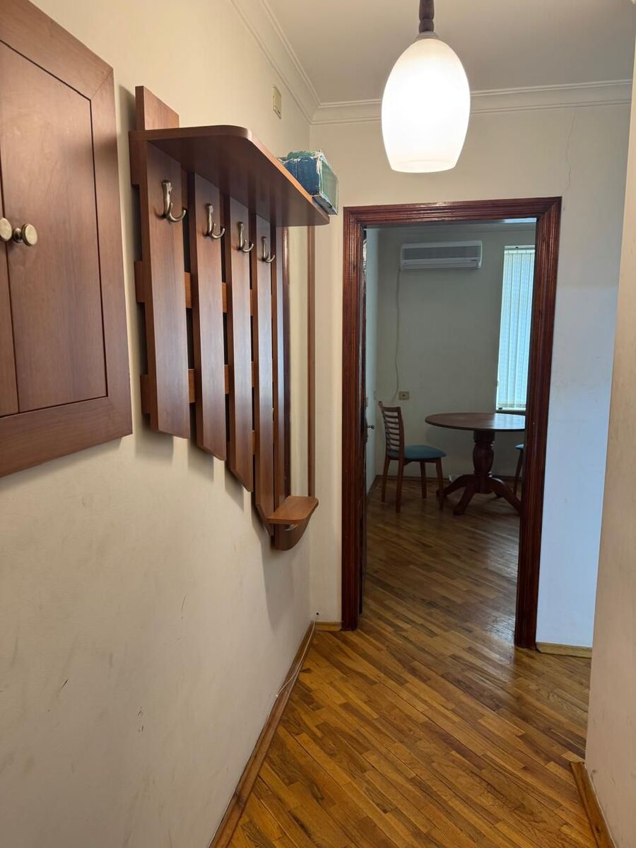 Satılır 1 otaqlı köhnə tikili 37 m² — Mənzil, Bakı (2)