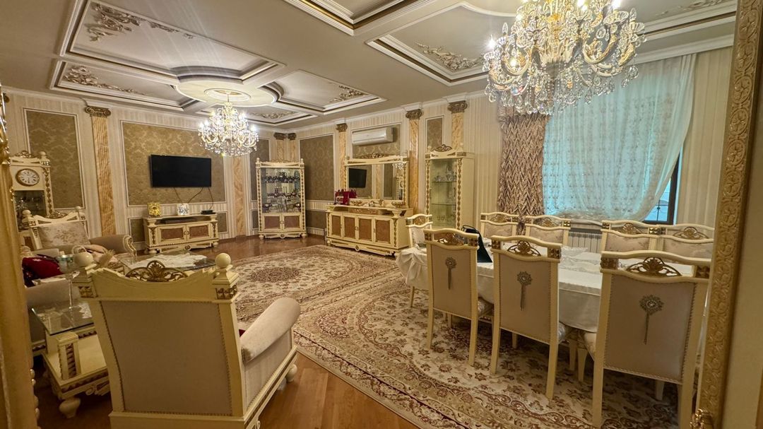 Satılır 6 otaqlı həyət evi/bağ evi 550 m² — Ev, villa, Bakı (5)