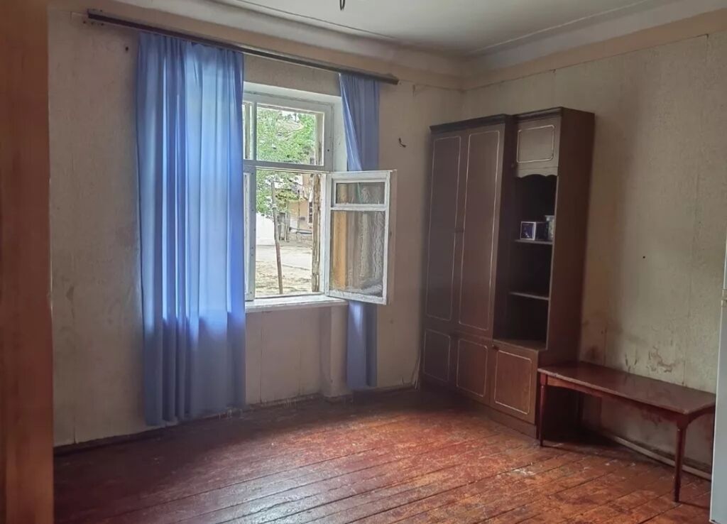 Sumqayıt şəhəri Əşya bazarına yaxın 2 mərtəbəli köhne tikilidə 3 — Mənzil, Sumqayıt (6)