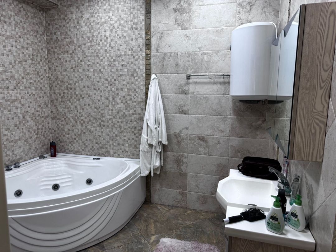 Satılır 3 otaqlı yeni tikili 170 m² — Mənzil, Bakı (4)