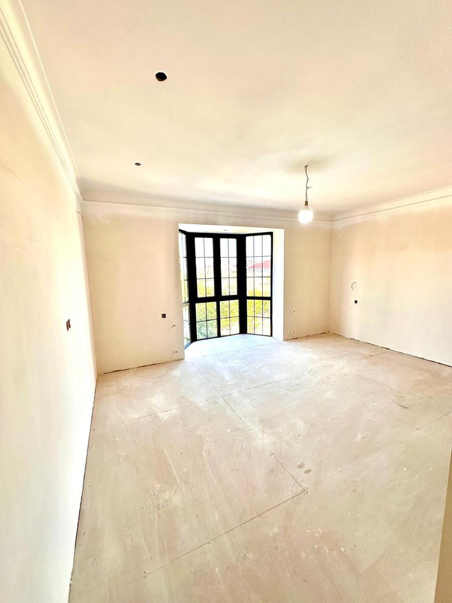 Satılır 5 otaqlı həyət evi/bağ evi 250 m² — Ev, villa, Bakı (9)