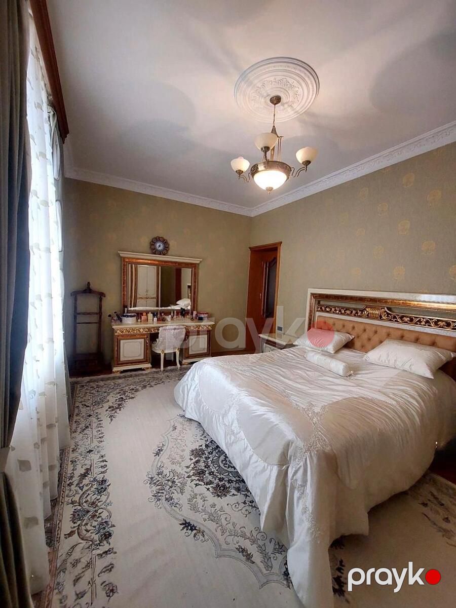 Satılır 6 otaqlı həyət evi/bağ evi 300 m² — Ev, villa, Bakı (9)